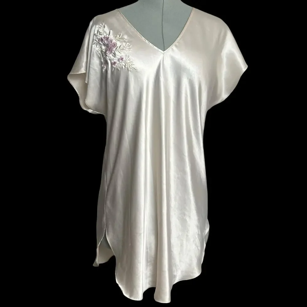 Vintage California Dynasty Light Pink Floral Embroidered Nightgown Size L